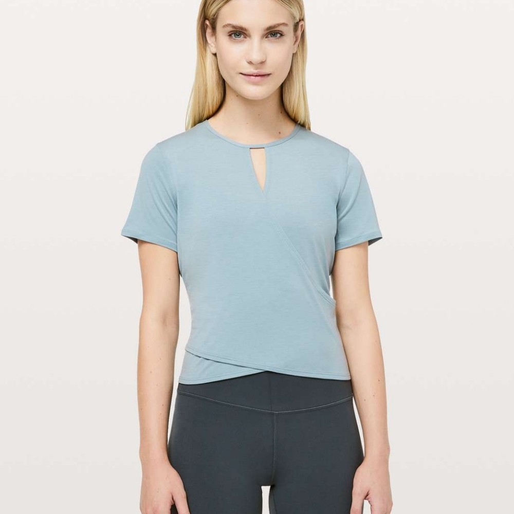 Lululemon Round Trip Short Sleeve Blue Cast